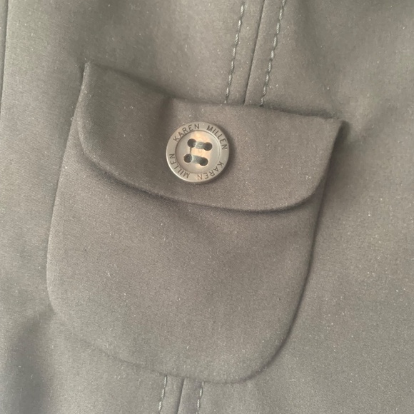 Black cropped blazer - Picture 8 of 8